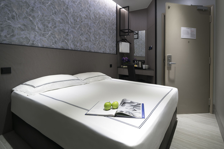Bedroom 4, Hotel Classic by Venue, Singapore