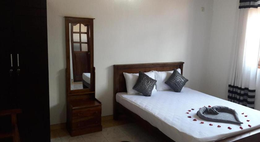 Bedroom 2, Villa Chava, Thenmaradchy (Chavakachcheri)