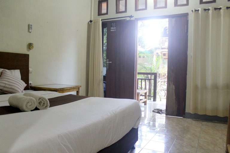 Bedroom 25