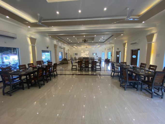 Food & Drinks 5, TULI VEER BAGH TURIA, Nagpur