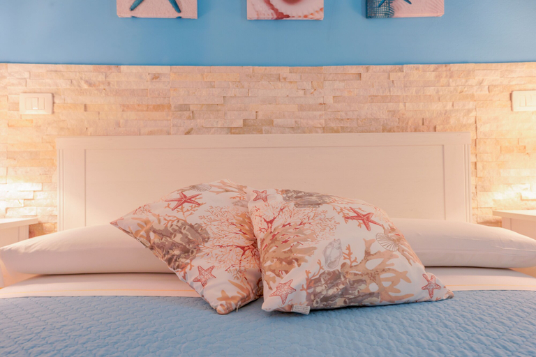 Bedroom 4, Approdo Rooms - Eja Sardinia, Cagliari