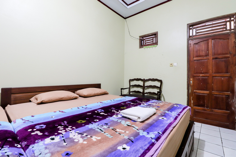 Bedroom 12
