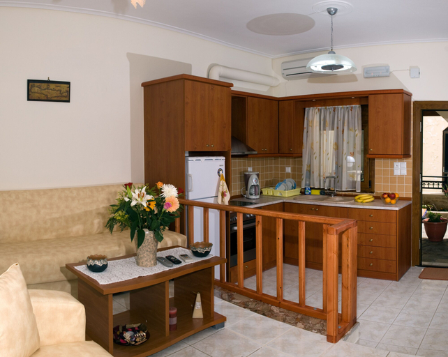 Others 5, Apartments Christina, Crete