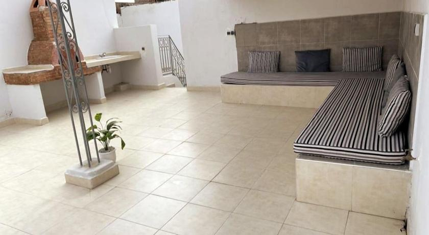 5, Belle appartement avec terrasse privative, Marrakech