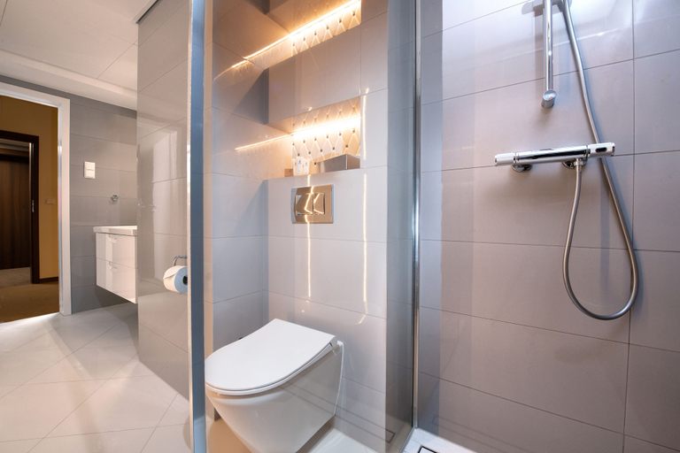 Bathroom 4, XERION HOTEL, Kraków City