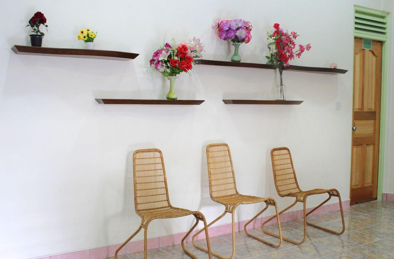 Public Area 2, Shifa Lodge Maldives, North Ari Atoll