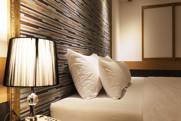 Bedroom 27