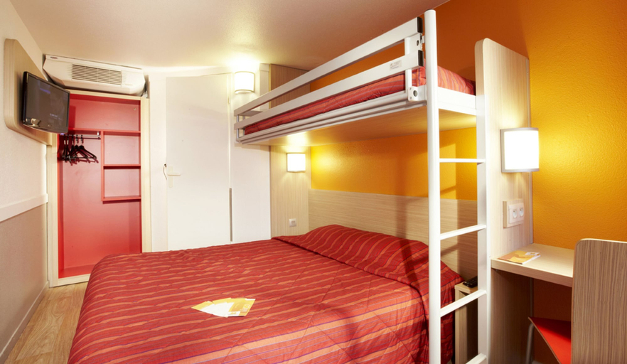 Bedroom 2, Premiere Classe Montpellier Ouest - Saint Jean de Védas, Hérault