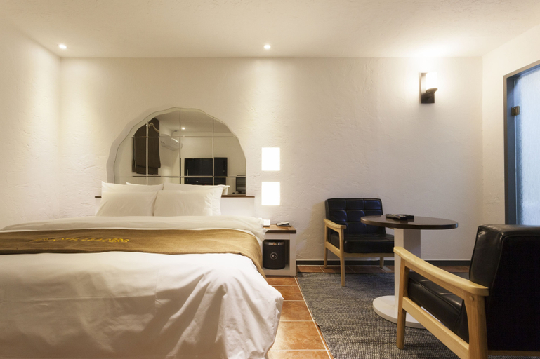 Bedroom 11