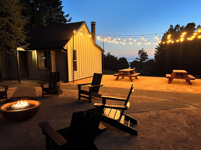 Exterior & Views 2, Mendo Bungalow, Mendocino