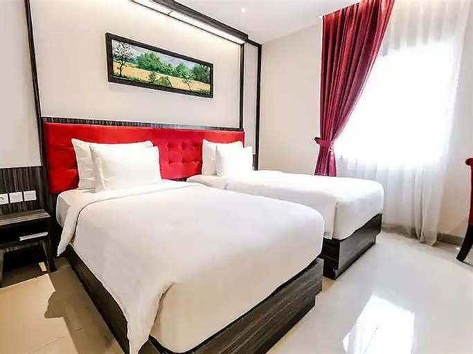 Bedroom 30