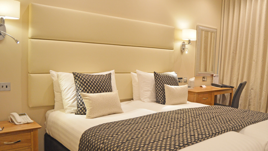 Bedroom 3, The Devon Hotel, Devon