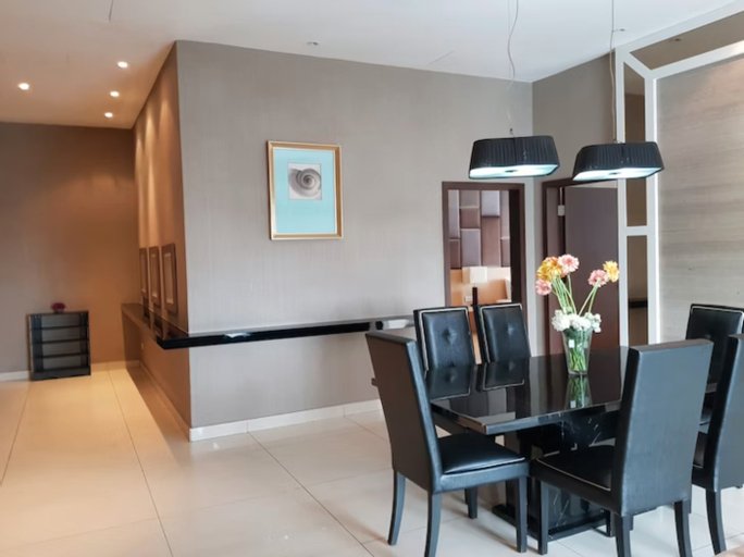 Dining Room 7