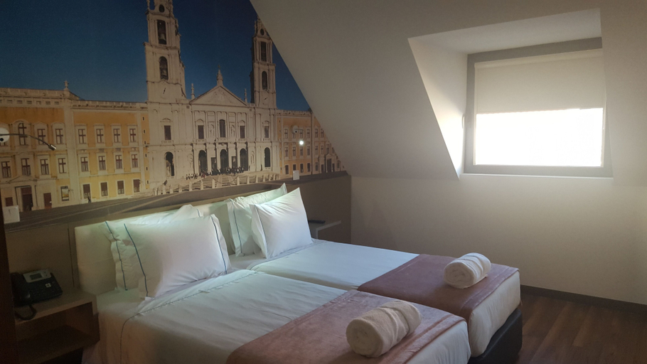 Bedroom 3, Fenicius Charme Hotel, Lisbon