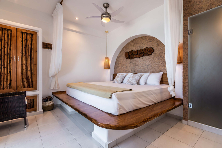 Bedroom 4, Niki Savvas Studio & Suites, South Aegean