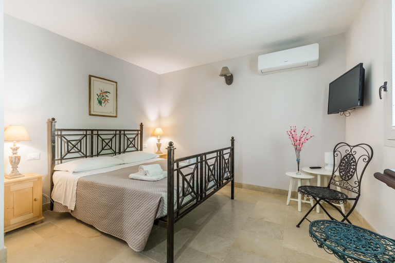 Bedroom 3, Scicli Albergo Diffuso, Ragusa