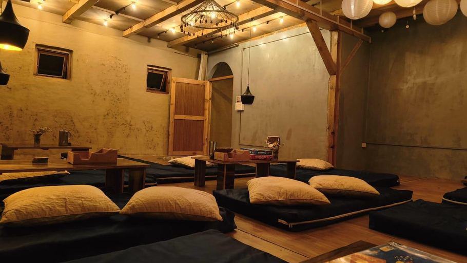 Food & Drinks 2, The Villster Resort, Kullu