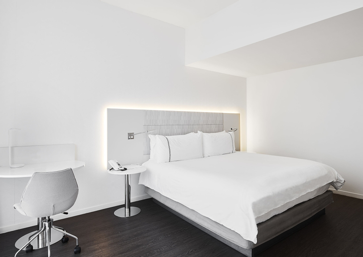 Bedroom 14