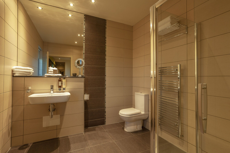 Bathroom 5, Temple Bar Inn, Dublin