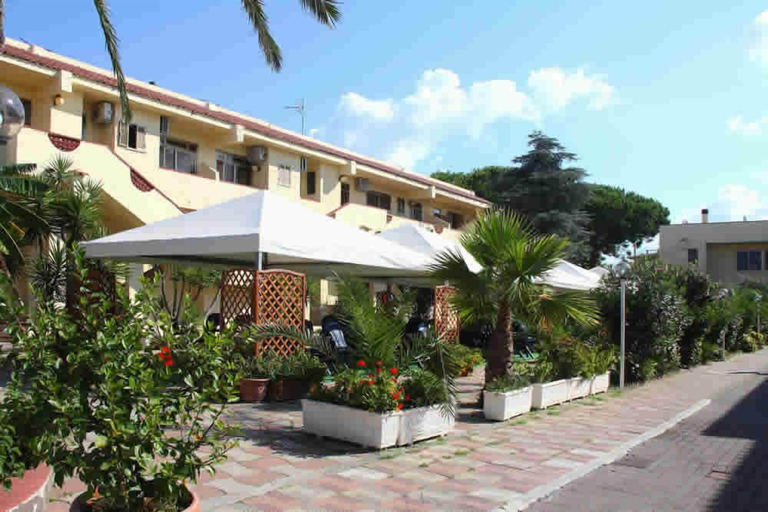 Exterior & Views 5, Strada Statale 18 Tirrena Inferiore, Cosenza