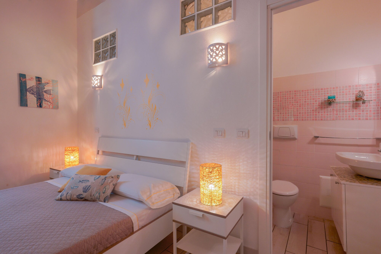 Bedroom 3, Approdo Rooms - Eja Sardinia, Cagliari