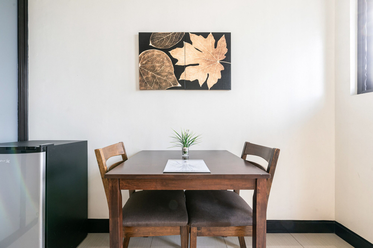 Dining Room 5