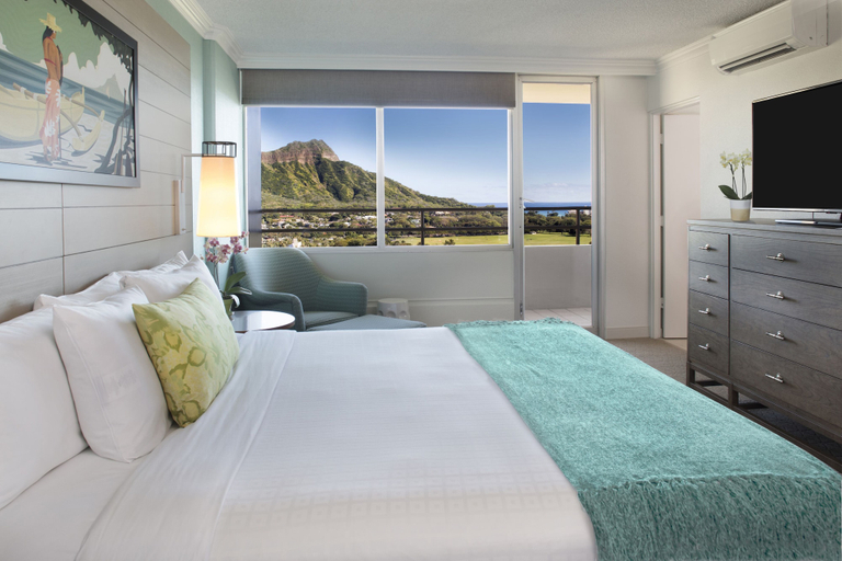 Bedroom 4, Queen Kapiolani Hotel, Honolulu