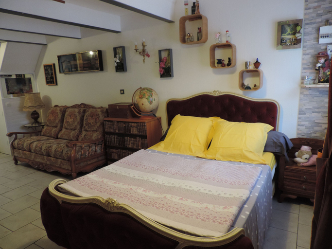 Bedroom 5, Chez Papy et Mamy, Isère