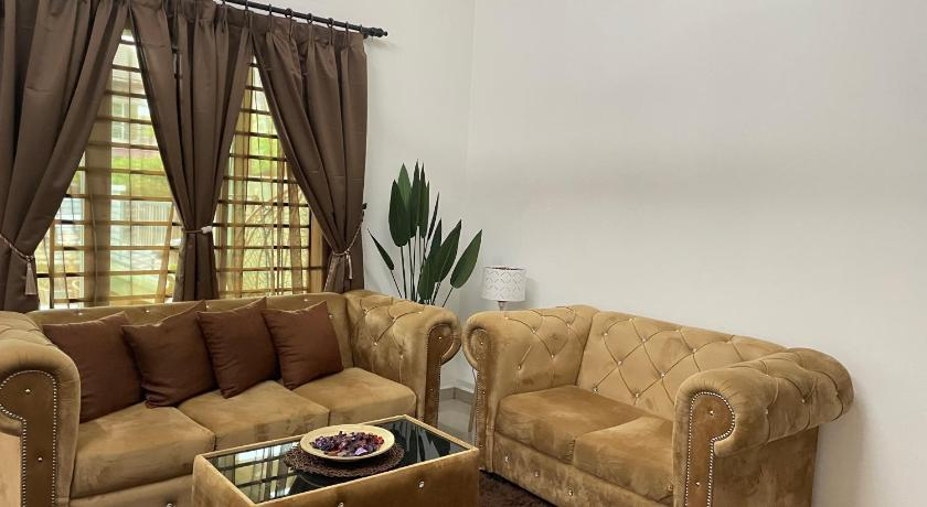 Others 4, Mawar Kluang Homestay, Kluang