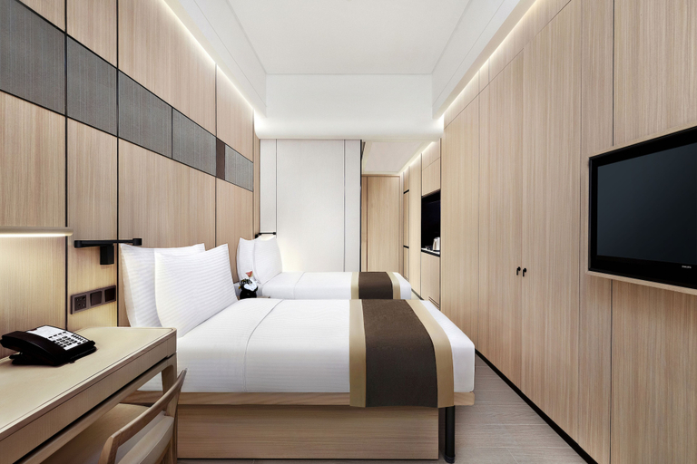 Bedroom 3, Harbour Plaza Metropolitan Shanghai, Shanghai