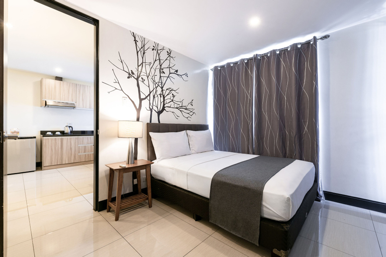 Bedroom 13