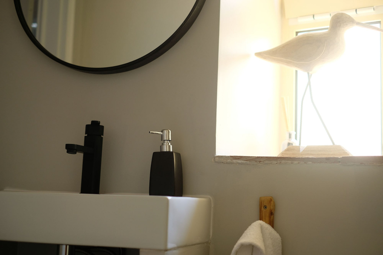 Bathroom, Yellow House, Loulé