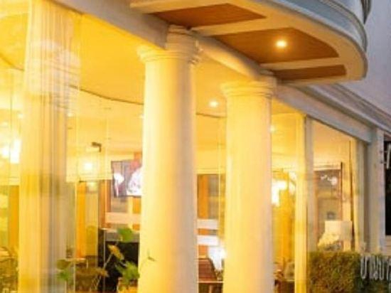 5, B.R.S. at Hotel Baanbumrungsuk, Muang Chumphon