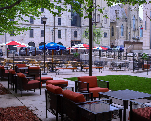 Food & Drinks 5, The Brewhouse Inn & Suites, Milwaukee