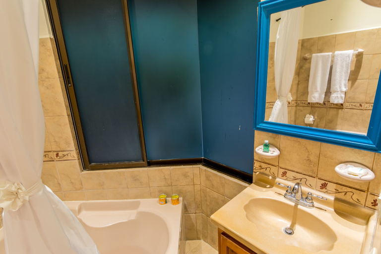Bathroom 3, Hermosa Heights Villa 24, Carrillo