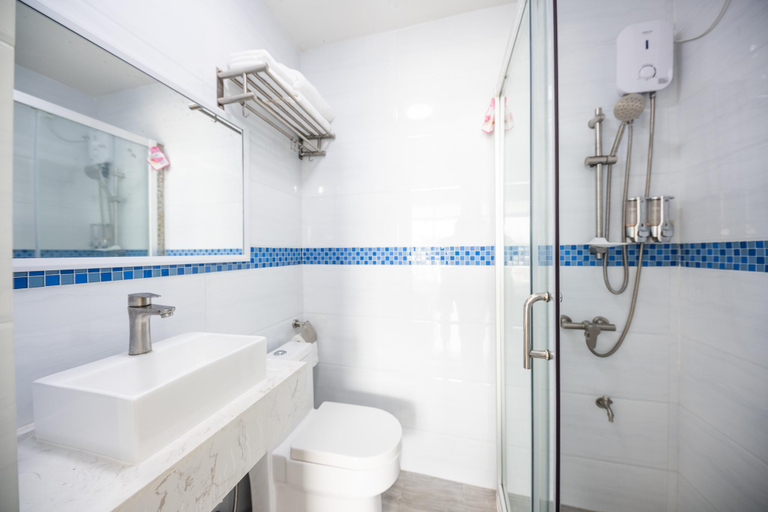 Bathroom, True South