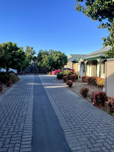 Tasha's Apartments - N38, Adelaide