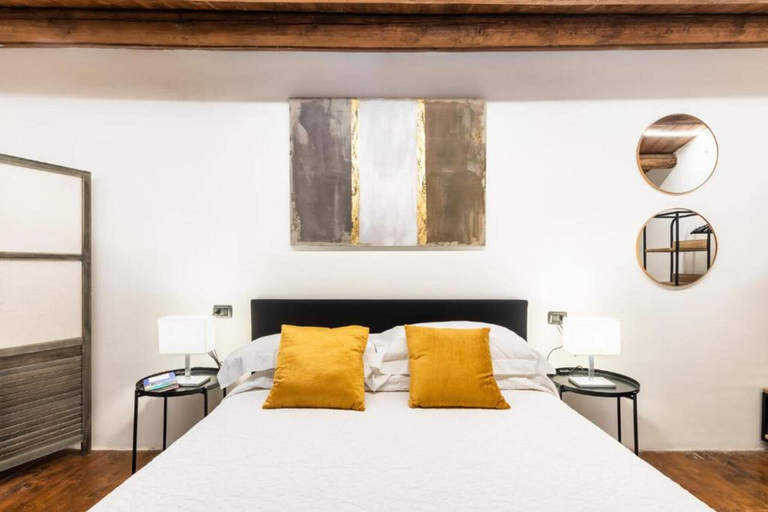 Room 3, Modern and Spacious Apartment in Noto, Sicily, Syracuse