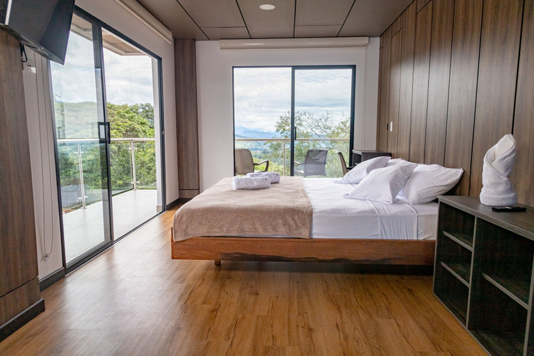 Bedroom 3, Guayupes Hotel de Aventura, Guamal