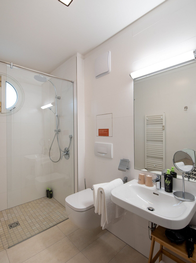 Bedroom 4, limehome Linz Friedrichstraße, Linz