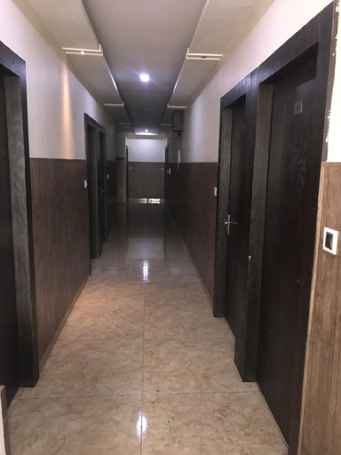 Public Area 2, Hotel Royal Galaxy, Kanpur Nagar