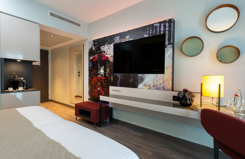 Bedroom 4, Leonardo Hotel Augsburg, Augsburg