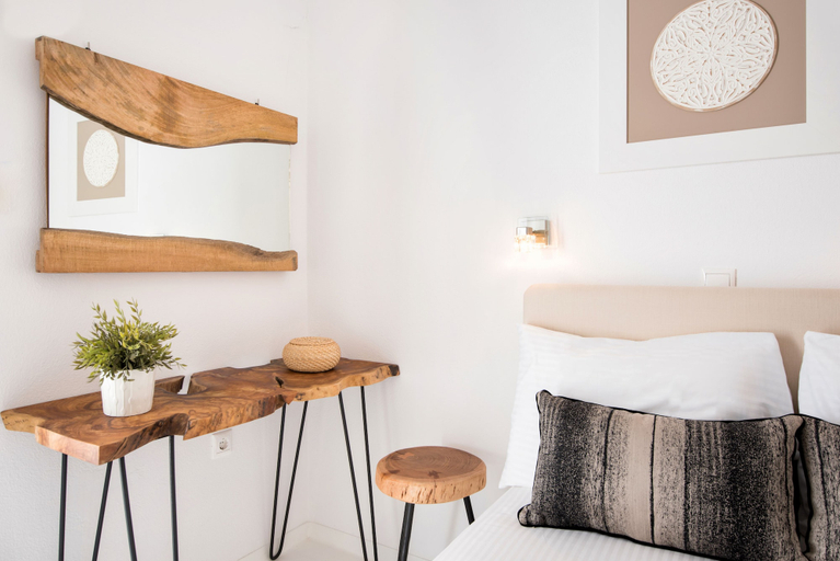 Bedroom 5, Villa Kelly Rooms & Suites, South Aegean
