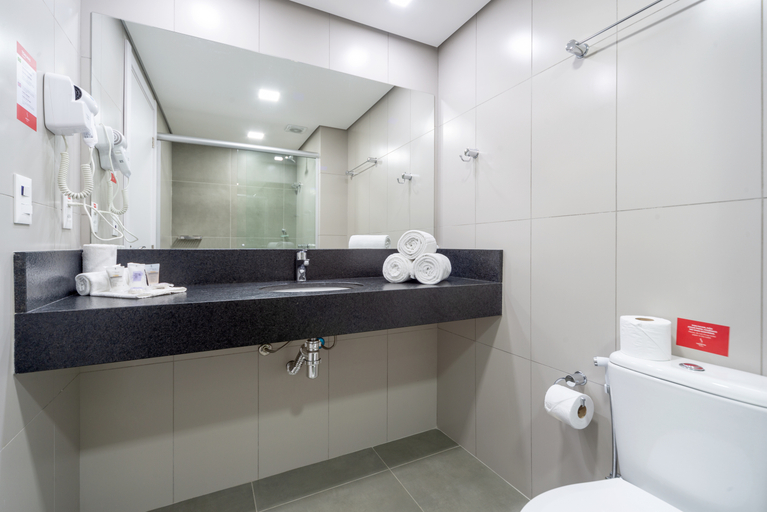 Bathroom 5, Laghetto Stilo Vita, Gramado