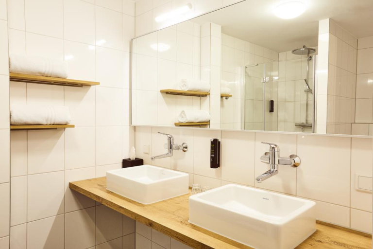 Bathroom, Good Hotel, London