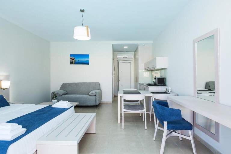 Bedroom 3, Sun & Sea Plus Resort, Crete