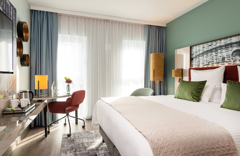 Bedroom 3, Leonardo Hotel Augsburg, Augsburg