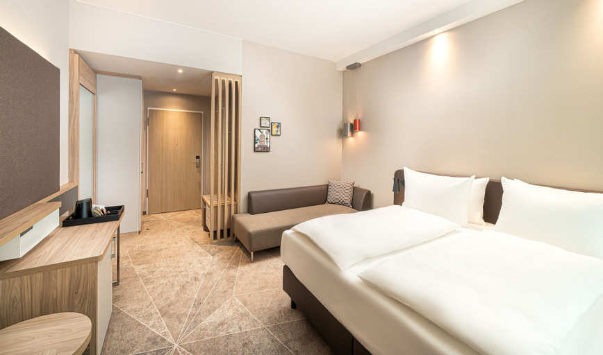 Bedroom 30