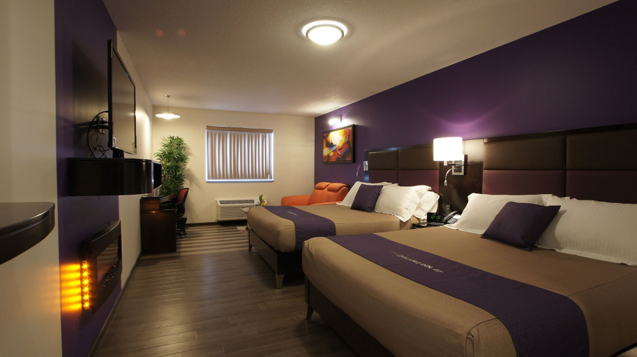 Bedroom 3, Dreamz Inn, Huron