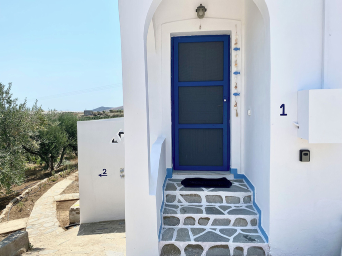 Exterior & Views 2, Amazing Blue Marsis Apartment in Paros, South Aegean